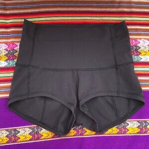 Lululemon high rise booty shorts